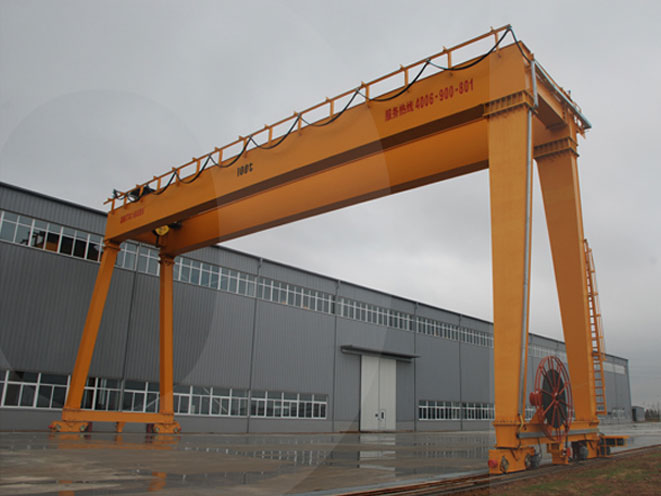 門式起重機(jī)與橋式起重機(jī)的區(qū)別